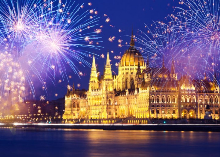 10 best New Year's Eve Destinations FlixBus 10 best New Year's Eve Destinations FlixBus